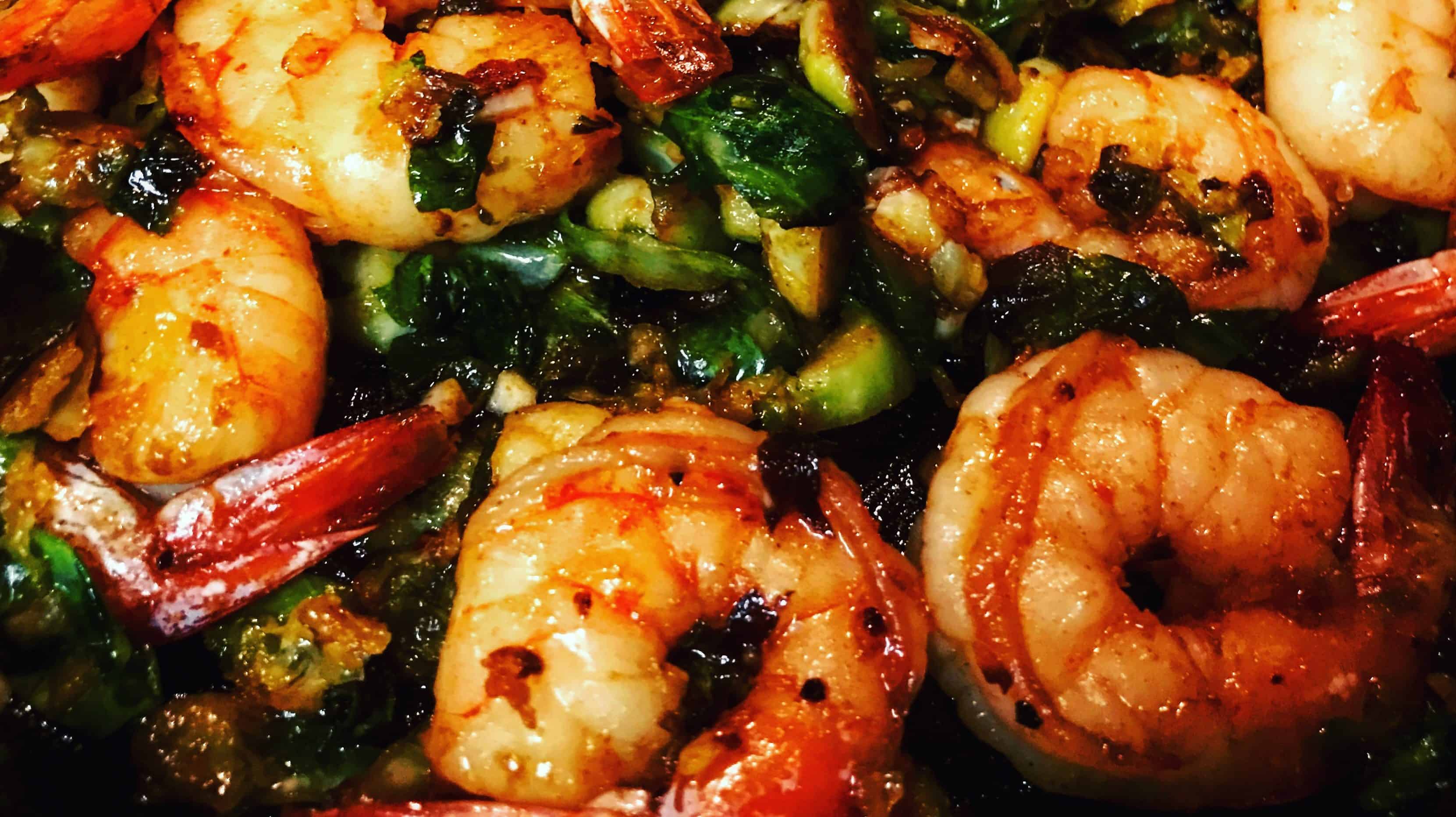 SPICY HONEY SHRIMP WITH BRUSSELS SPROUTS EASY RECIPE