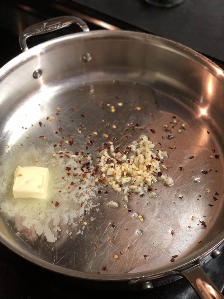 butter, oil, garlic for spaghetti with clams