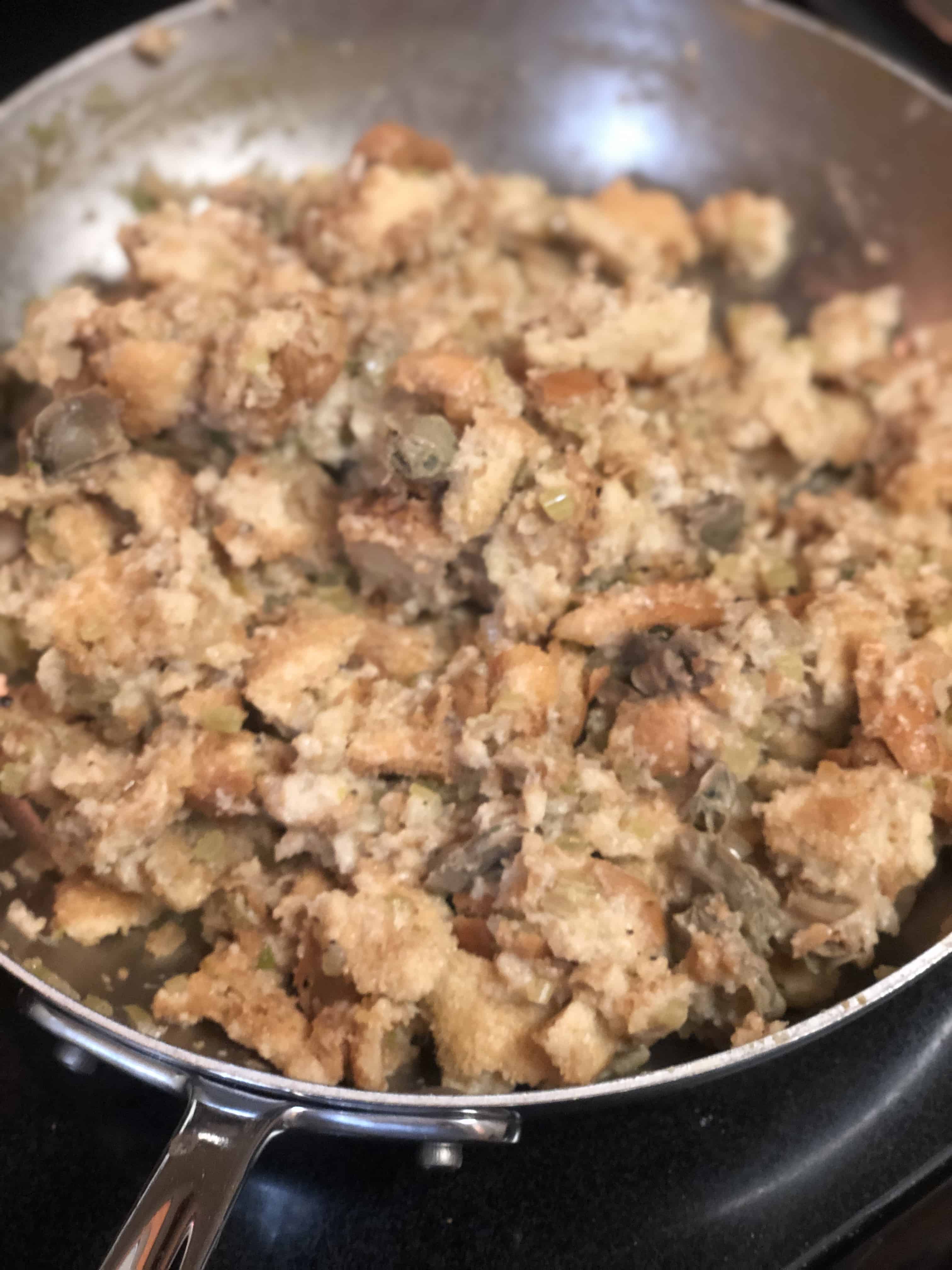 OYSTER DRESSING THANKSGIVING SOUTHERN COOKING