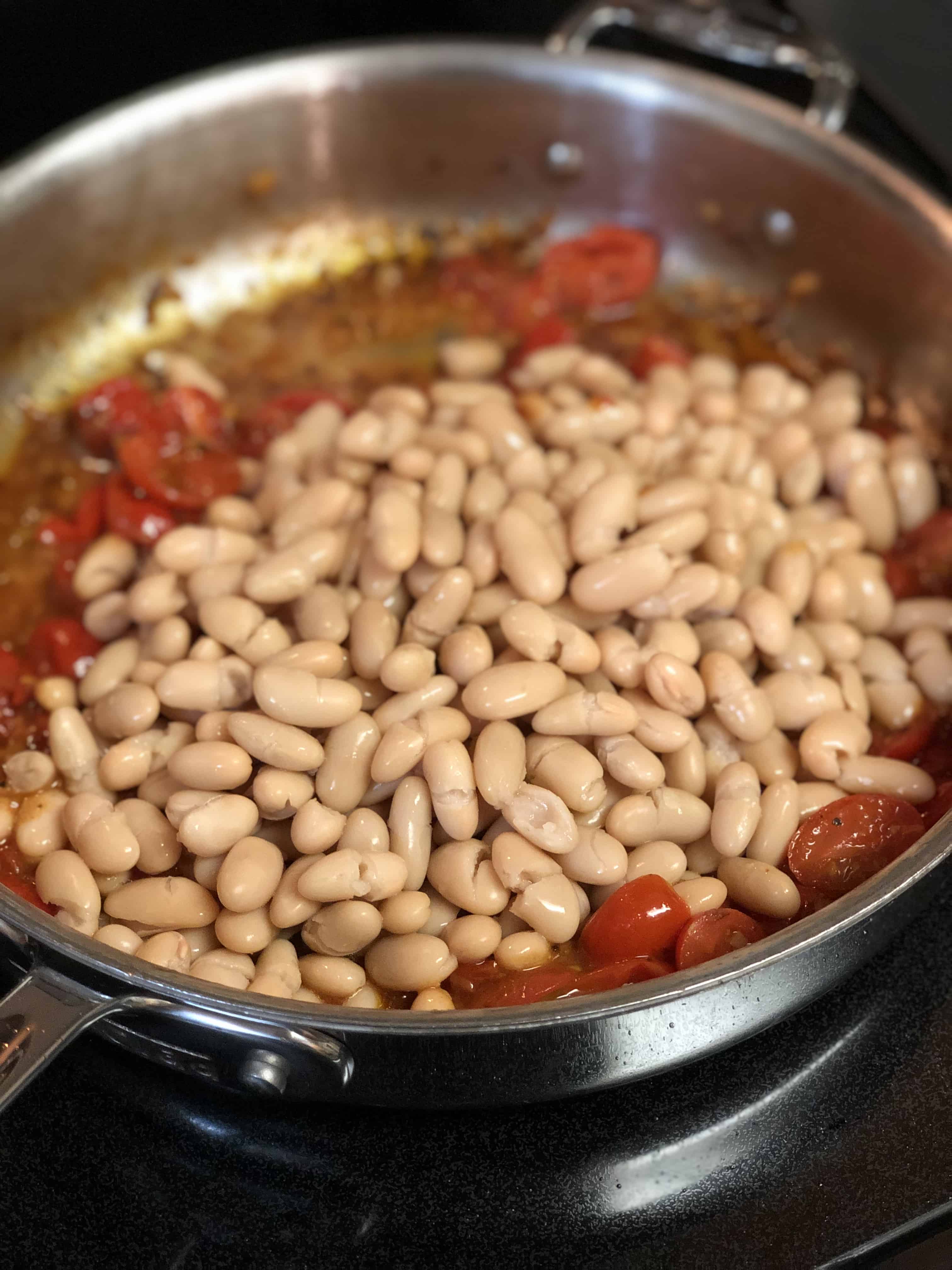 ITALIAN SAUSAGE AND BEANS 30MINUTE MEALS
