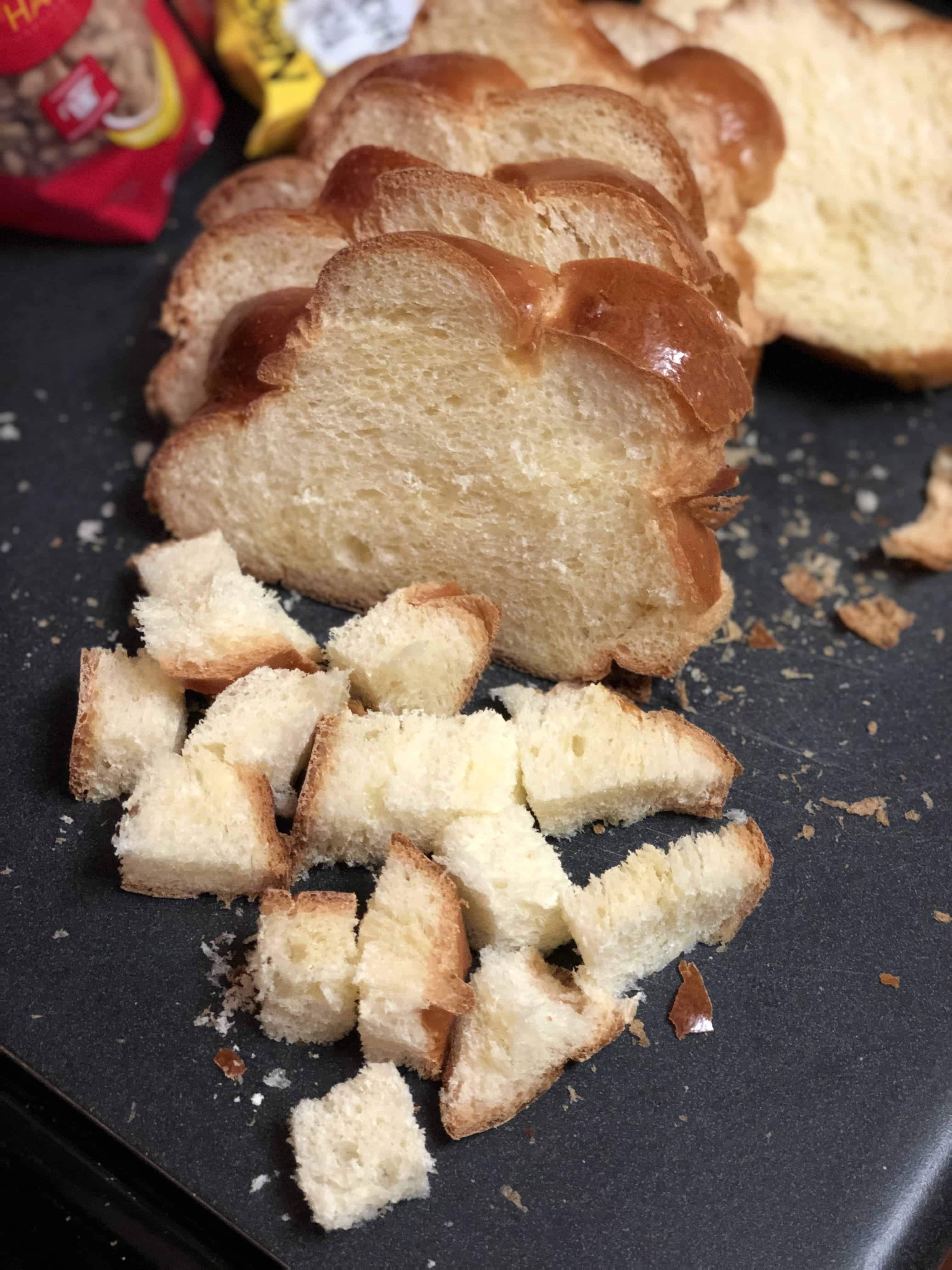 BANANA CHOCOLATE BREAD PUDDING DESSERT