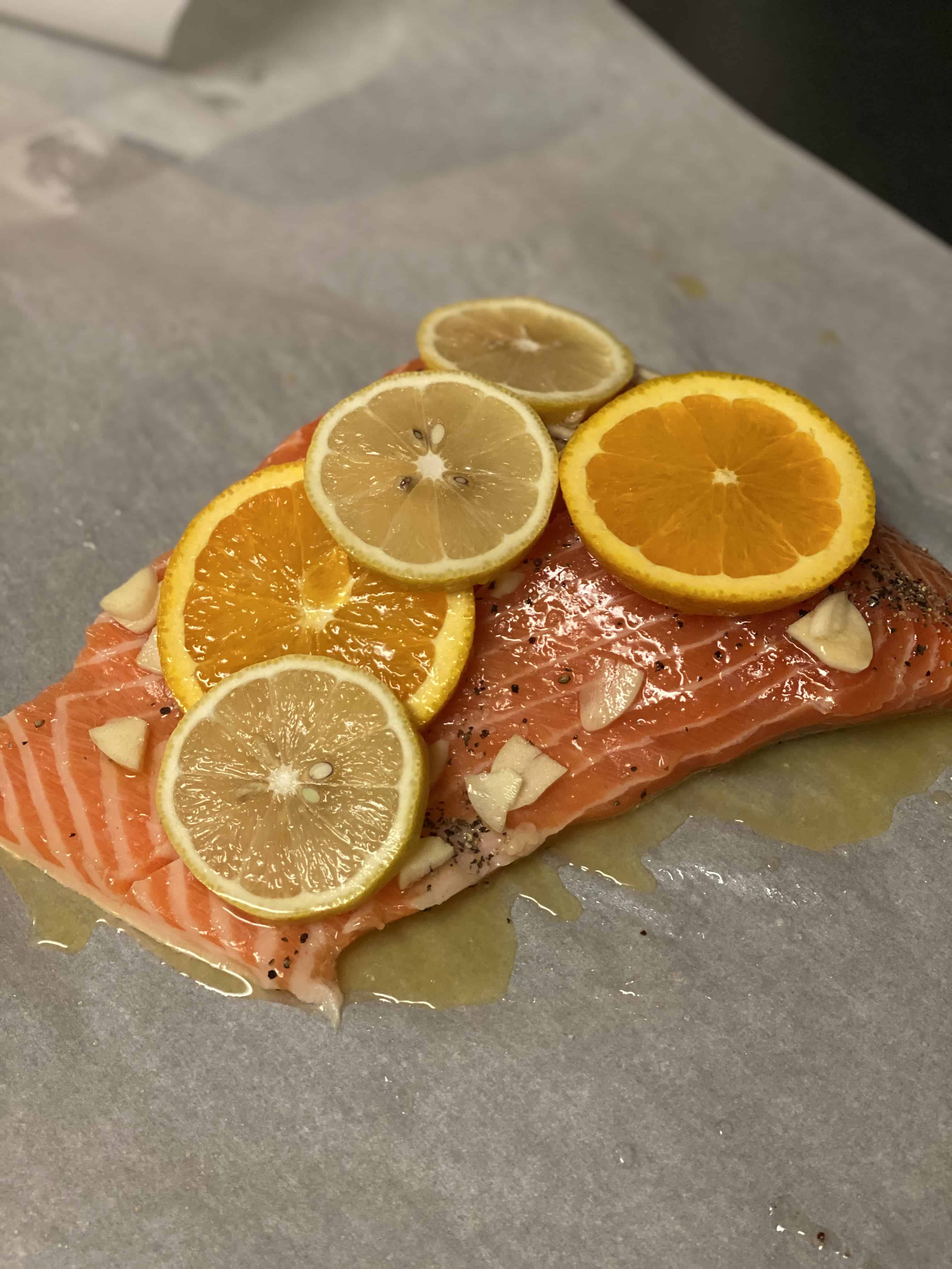 STEAMED SALMON IN PARCHMENT HEALTHY RECIPE
