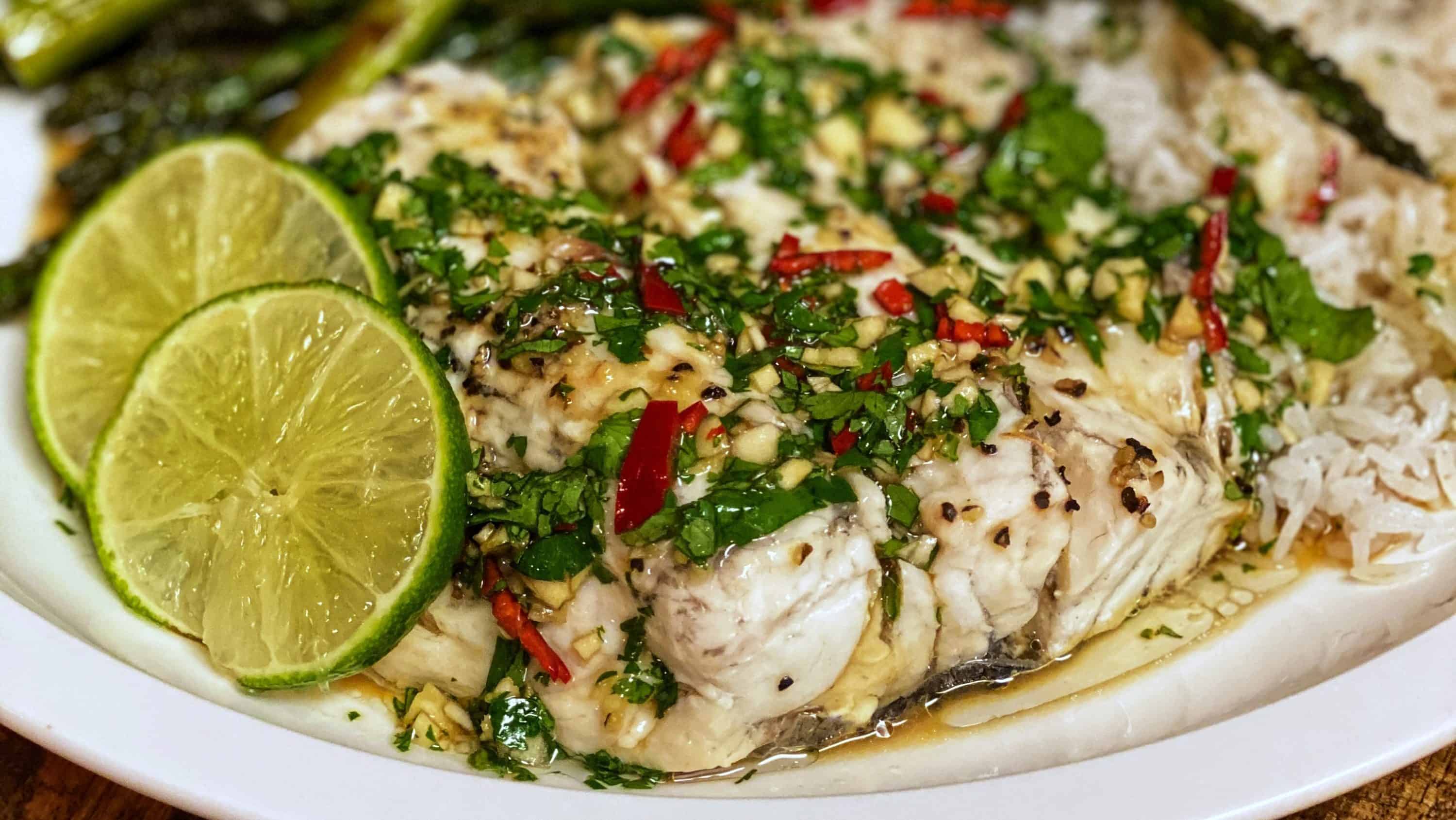 THAI-STYLE STEAMED BARRAMUNDI | HEALTHY RECIPE