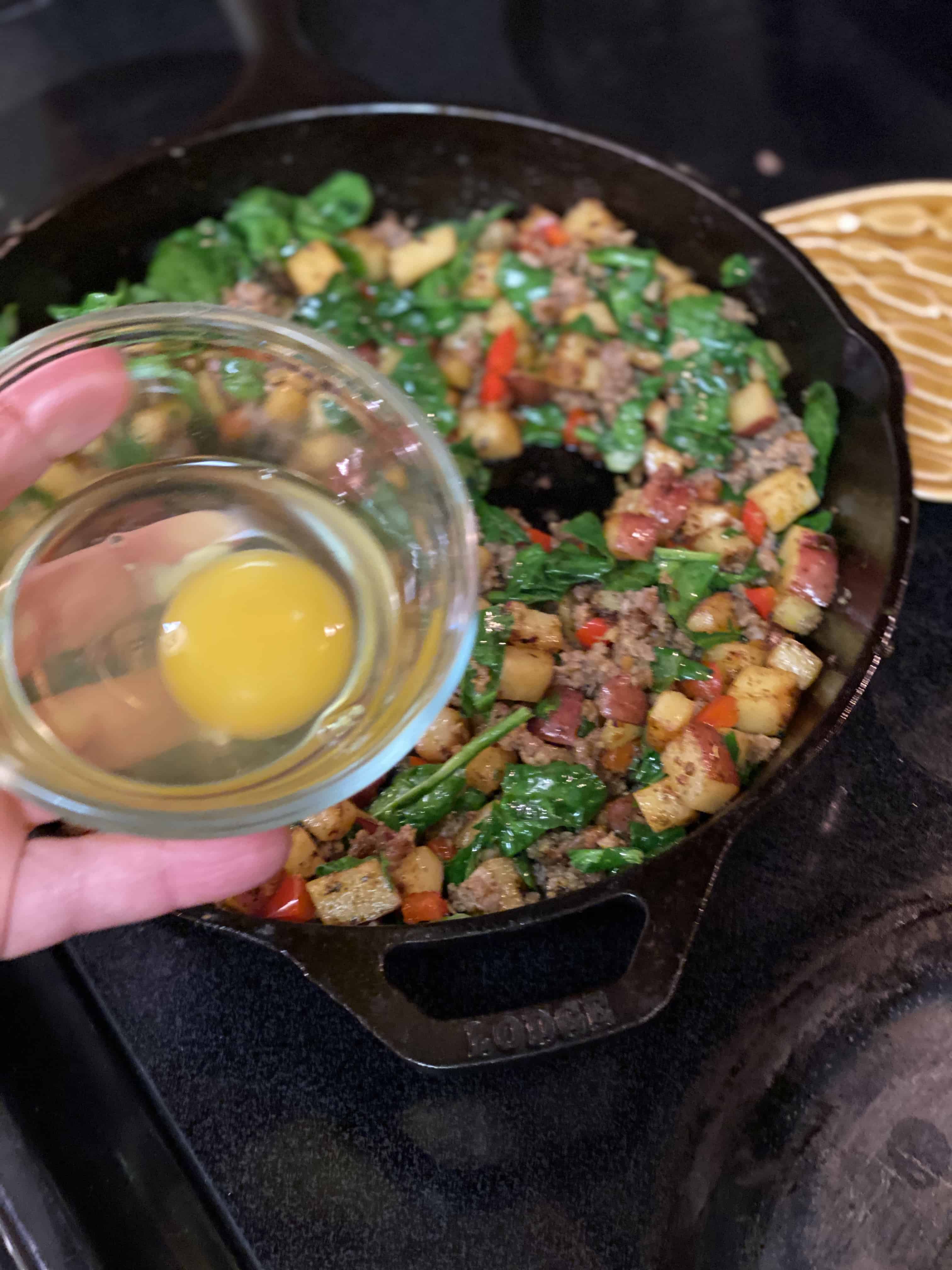 THE BEST BREAKFAST SKILLET EASY RECIPE