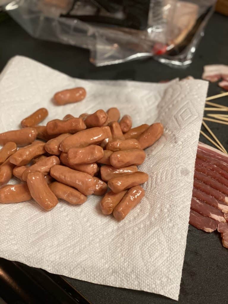 sausage smokies on a paper towel