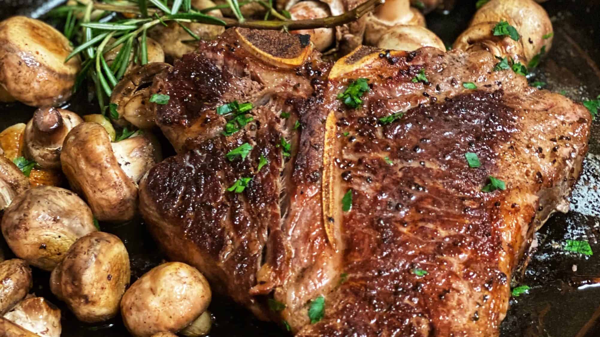 SOUS VIDE STEAK | IMMERSION COOKING | CAST IRON COOKING