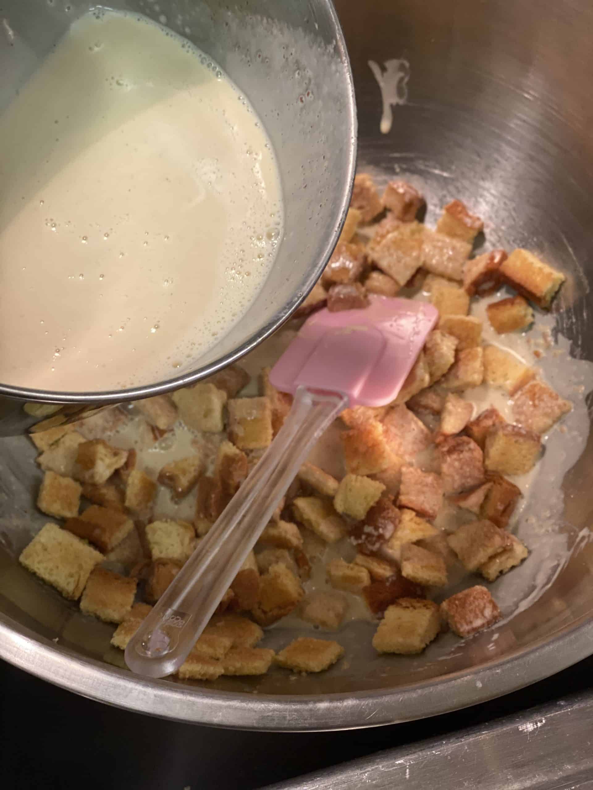 SOUS VIDE BREAD PUDDING DESSERT MASON JARS