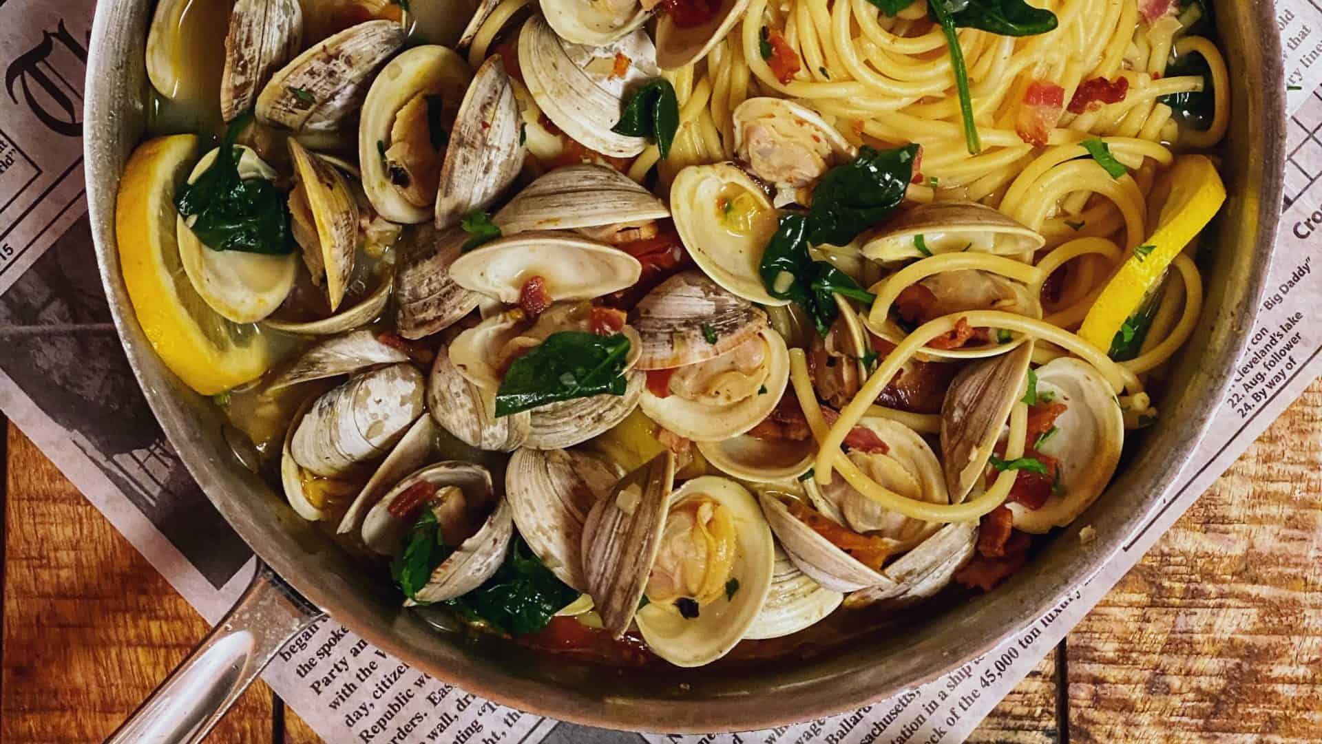 BUCATINI WITH CLAMS | PASTA | EASY RECIPE