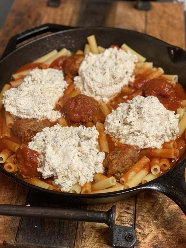 ricotta cheese on pasta for baked ziti