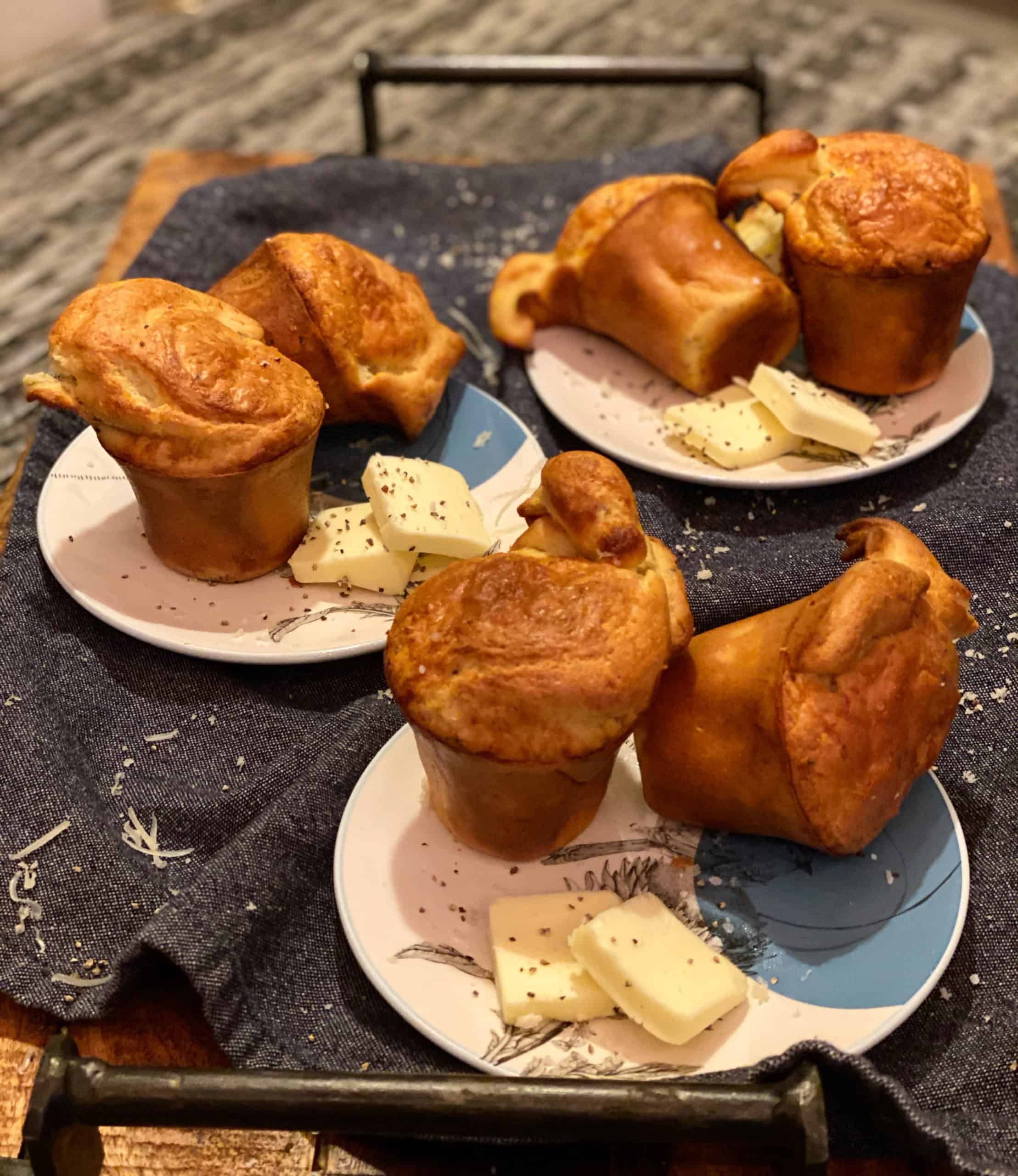 GRUYÈRE AND PEPPER POPOVERS EASY RECIPE BREAD