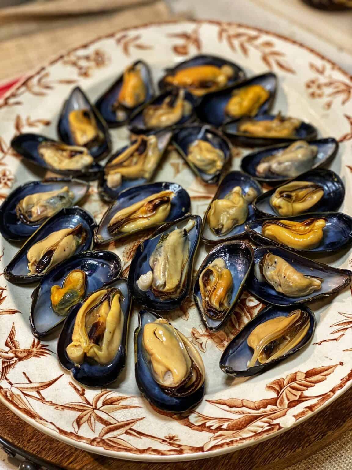 Chilled Mussels with Fresh Tomatoes Charlotte Fashion Plate