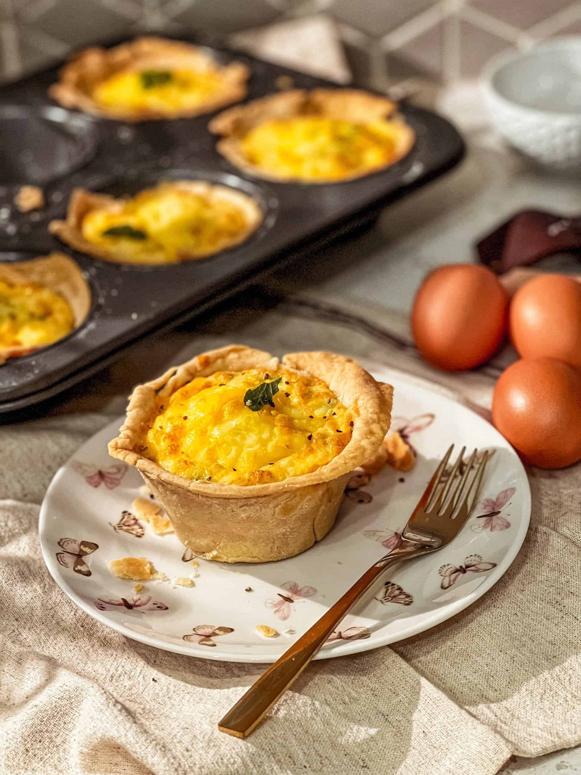 Easy Pie Crust Breakfast Recipes for a Quick Morning Treat - FOOD LOVERS